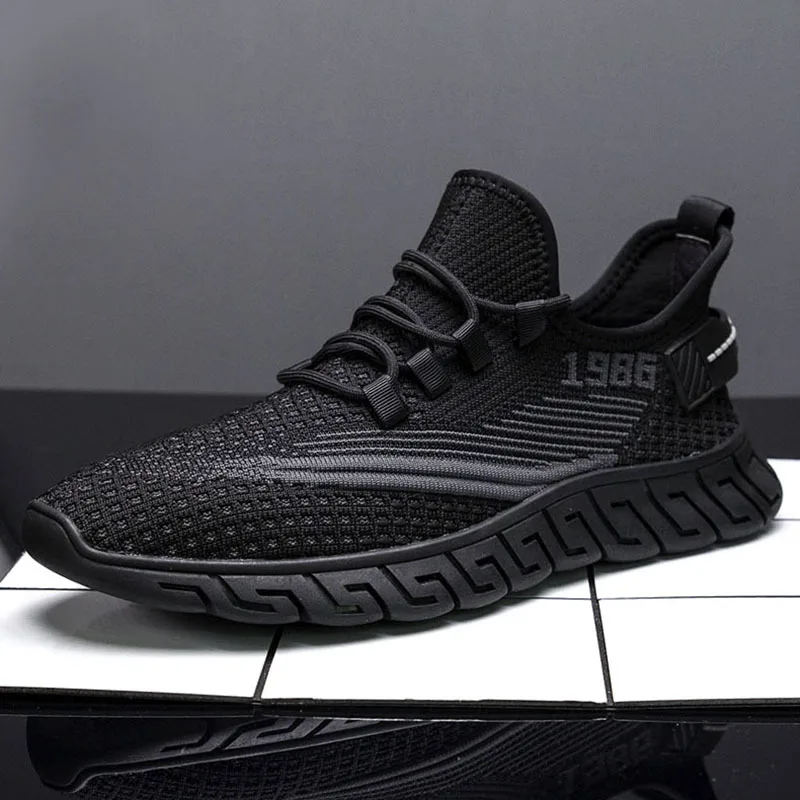 

Light Running Shoes Comfortable Casual Men's Sneaker Breathable Non-slip Wear-resistant Outdoor Walking Men Sport Shoes