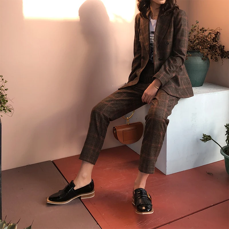 Женский двубортный клетчатый костюм комплект из 2 предметов Блейзер куртка и