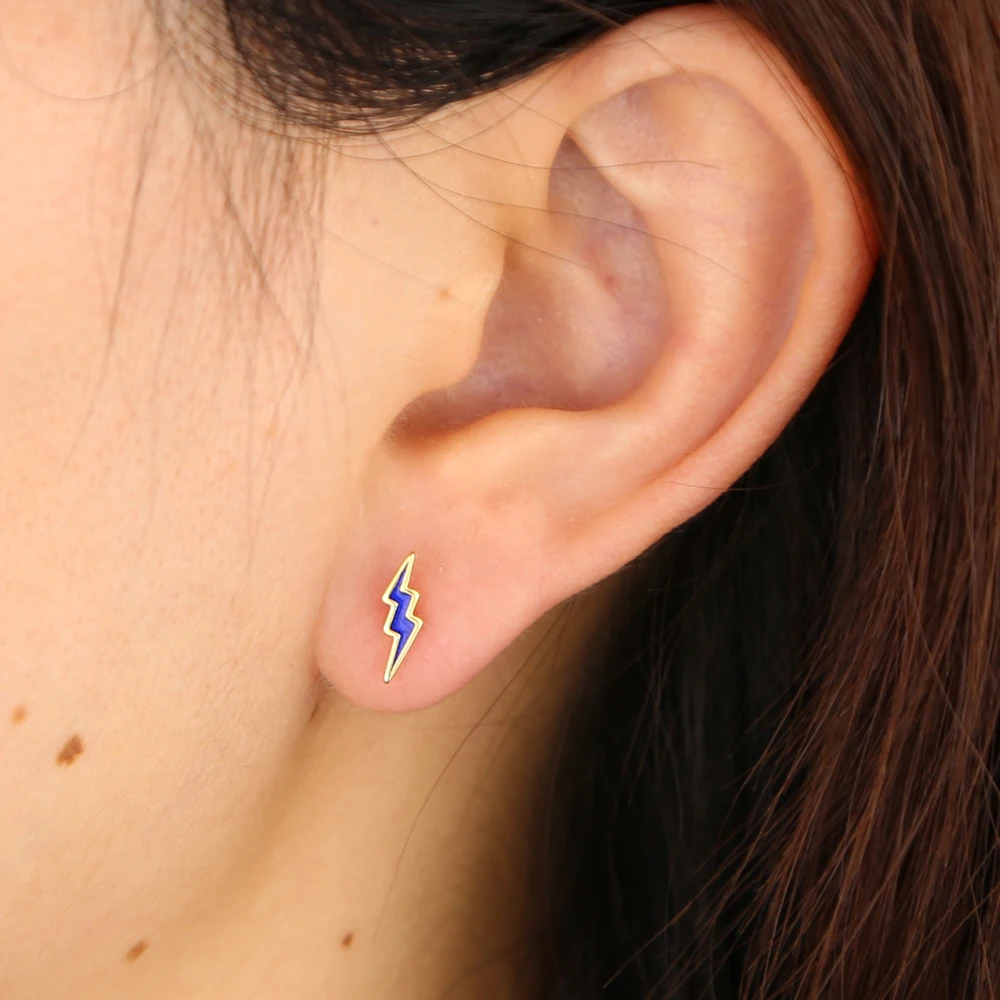 2021 летние Минимальный деликатные серьги гвоздики 4 вида цветов Эмаль lightning болт