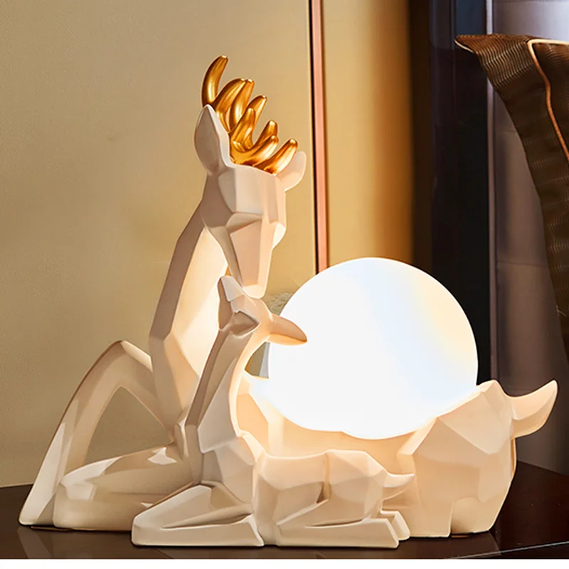 

Современный простой домашний дневной стеклянный абажур для спальни, полимерный олень Tafellamp, резной олень, настольные осветительные приборы...