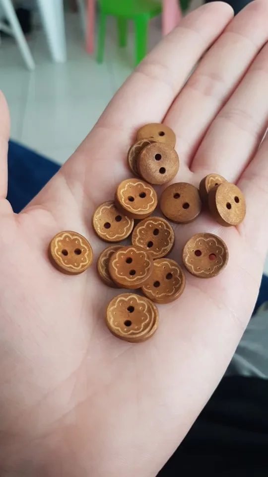 Натуральные декоративные деревянные пуговицы для пришивания скрапбукинга 50 шт.