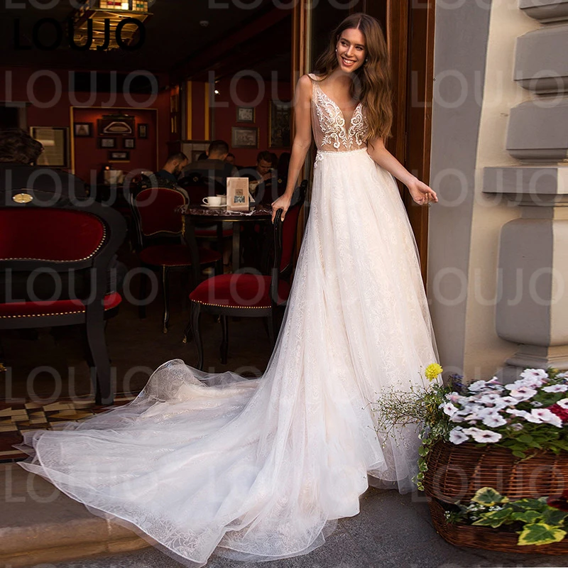

LUOJO Boho Wedding Dresses Lace Tulle A Line Vestido De Noiva Beach Backless Wedding Gowns Long Bride Dress Sleeveless V Neck