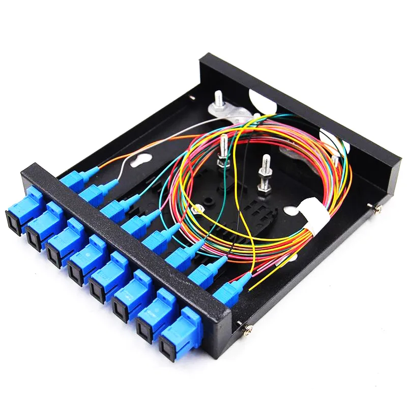 Оптоволоконная терминальная коробка 8 ядер настольная Тип SC /UPC с адаптером