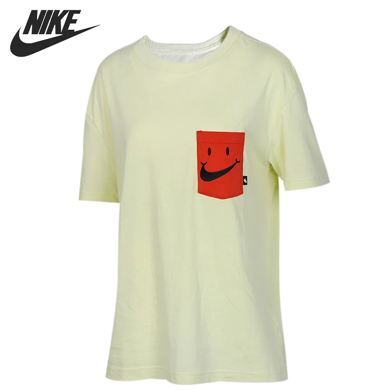 Новое поступление оригинальных женских футболок NIKE AS W NSW с карманами для