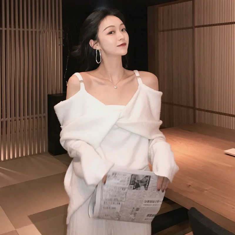 Женский вязаный свитер на бретельках DEAT весенний однотонный облегающий