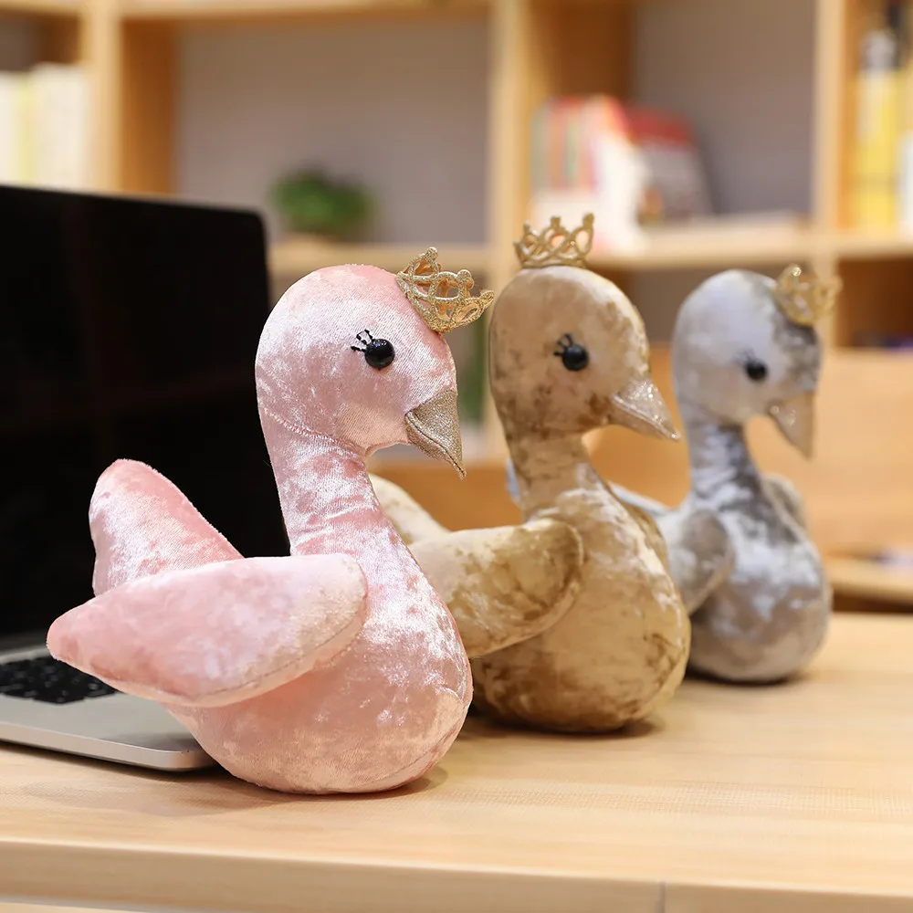 Набивное животное в виде лебедя морская лошадь короне принцесса для девочки