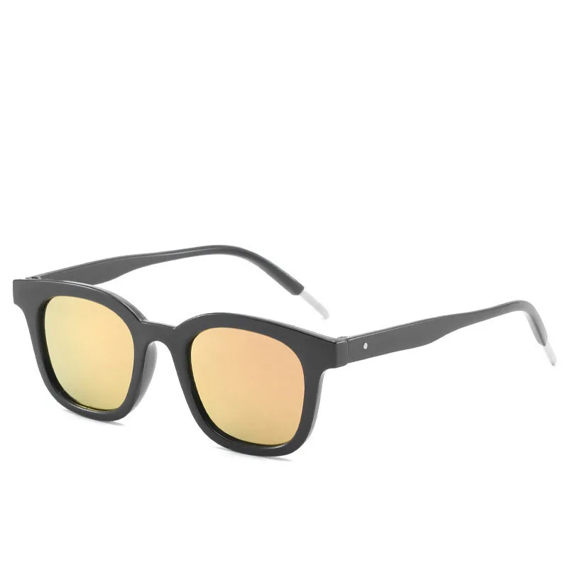 

2021 Fashion Design Frame Sunglasses Women Men Coating Lens UV400 Shades Vintage Square Glasses Small Eyewear Gafas De Sol