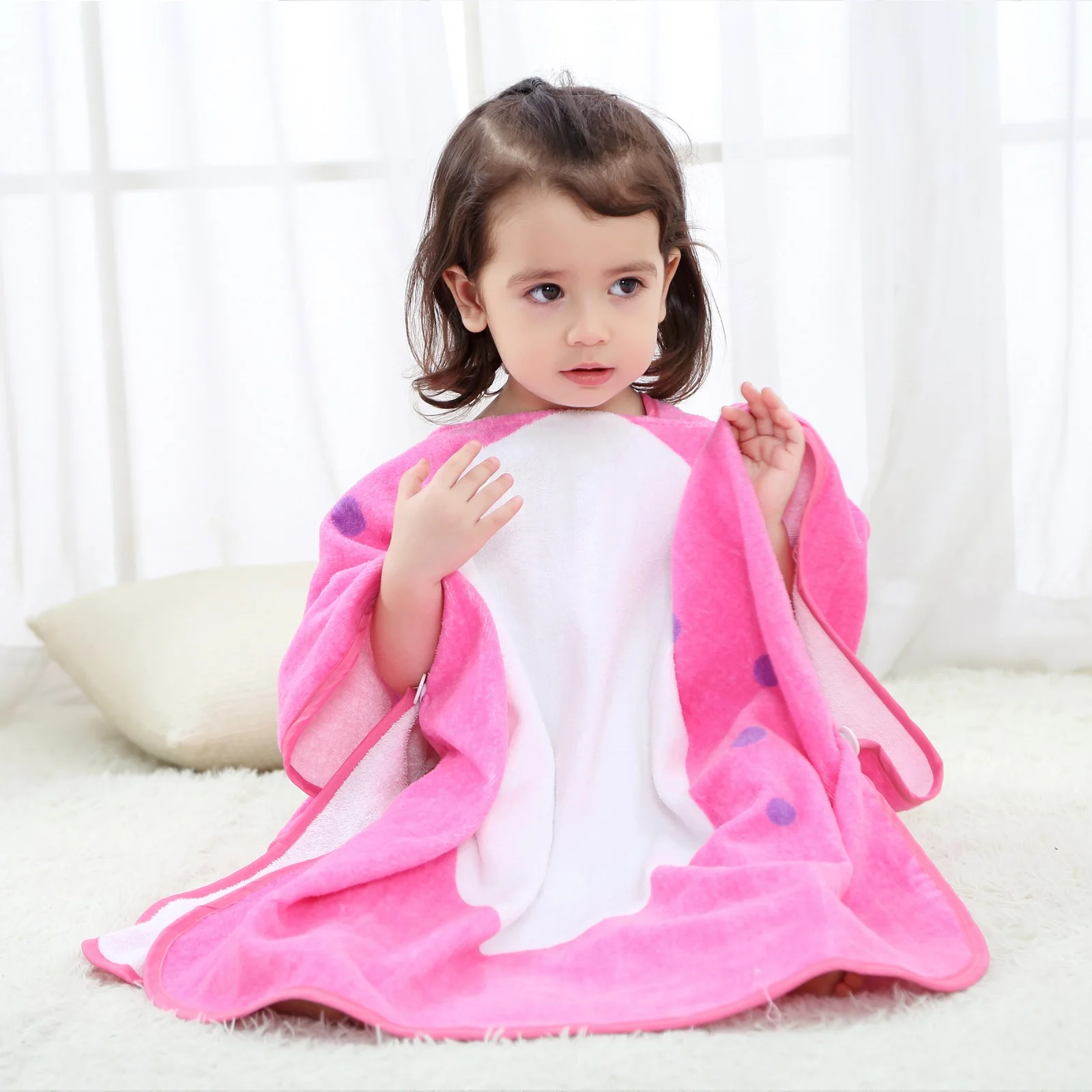 Полотенце-пончо розовый динозавр из мягкой хлопковой махры розовое 140х70 см BABY FOX