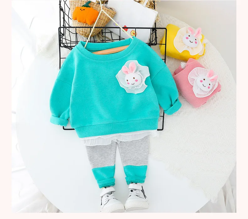 

Комплекты одежды для маленьких девочек на весну и осень, модные хлопковые топы и штаны для малышей, спортивные костюмы из 2 предметов для мал...