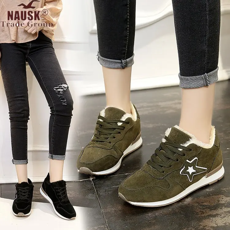 Женские ботинки из свиной замши эластичные полусапожки Броги натуральной кожи