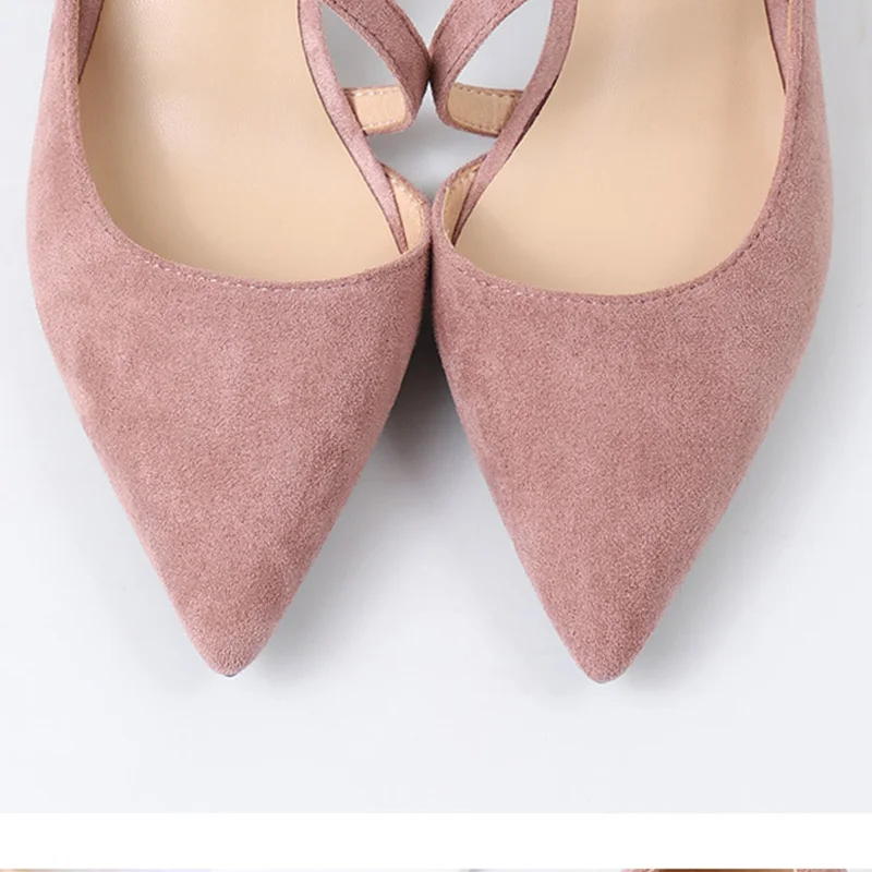 Женские туфли на высоких каблуках с жемчужными пуговицами Цвет черный телесный