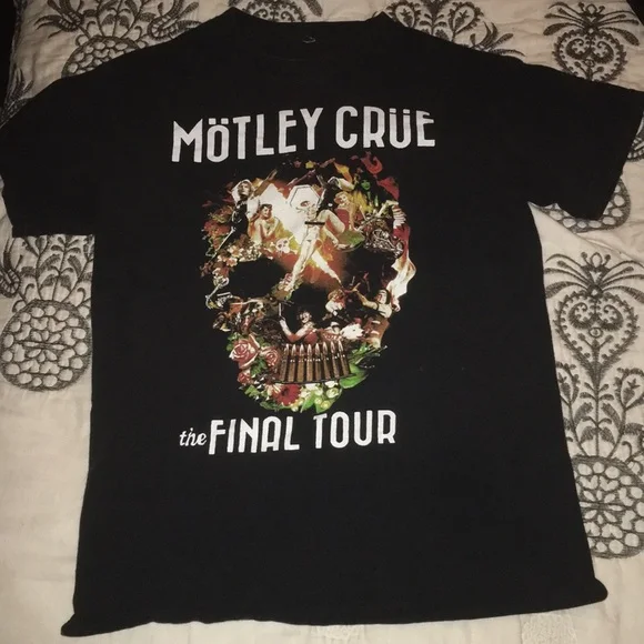 С надписью Mötley Crüe заключительный тур футболка Классический Стиль победитель