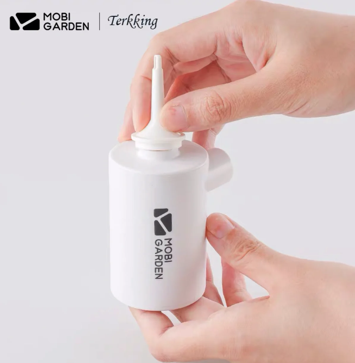 

Mobi Garden high power mini portable inflatable pump power bank outdoor USB electric inflatable bed air cushion blowing