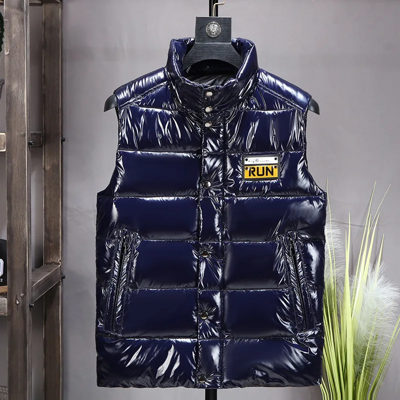 

2021 Winter Reflective Vest Men Casual Thicken Warm cotton-padded Hooded Solid Color Big Pockets waistcoat 4XL 5XL 6XL
