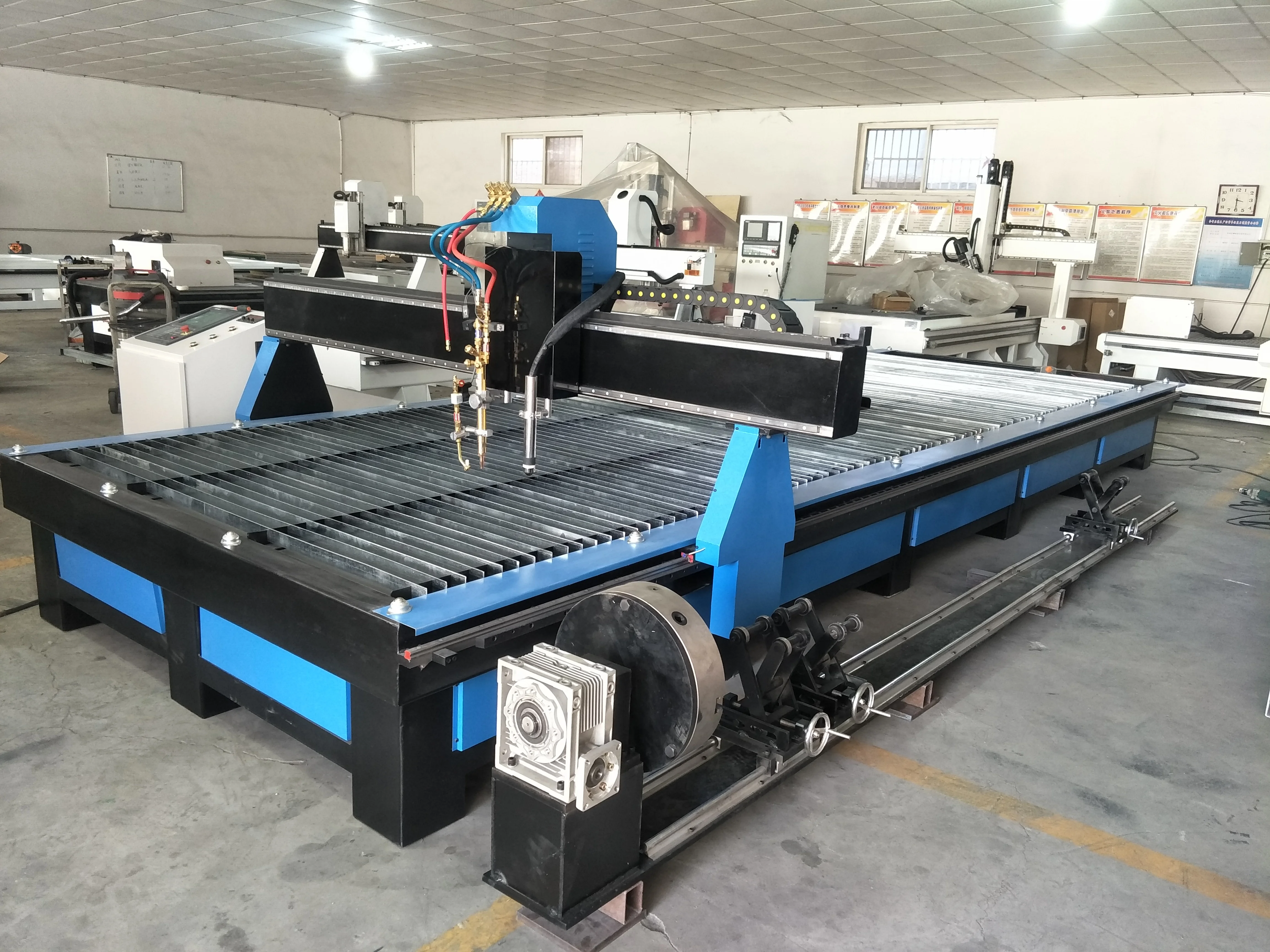 Сделано в Китае 1325 1530 1560 сверлильная головка вращающаяся cnc труба плазменная