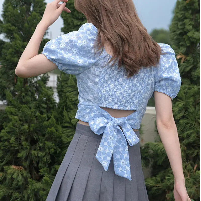 Блузка женская универсальная с рукавами-фонариками и открытой спиной | Женская