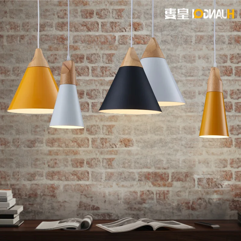 

Nordic Bedside Table Bedroom Cafe Lamp Restaurant Lamp Personality Simple Single Head Lamp deco chambre