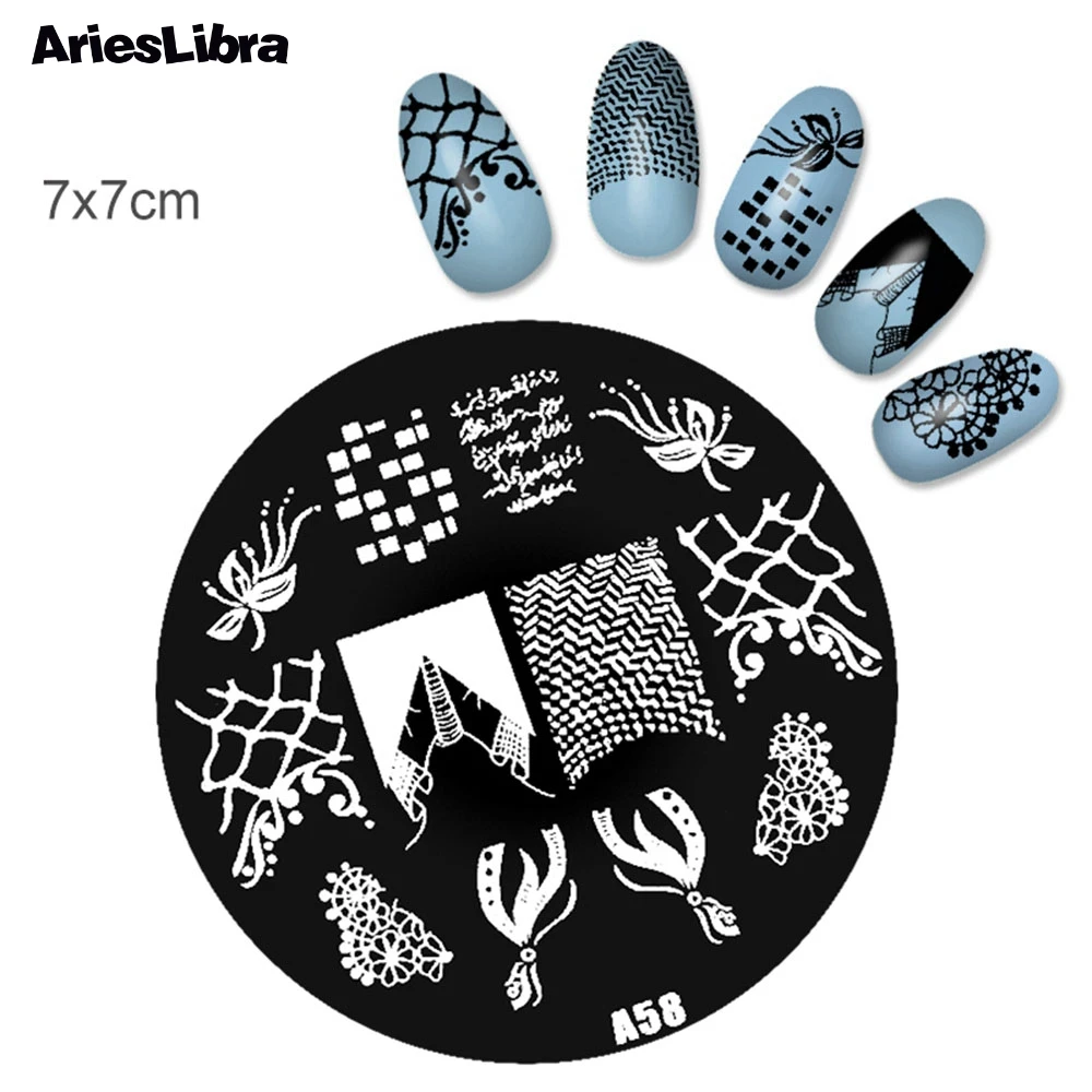 Обувь с украшениями в виде цветков и бабочек стилизованные под языки пламени