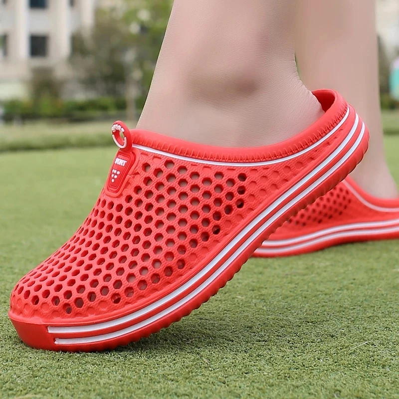 

womens sandals 2021 Summer Sandals Fashion Hollow Out Breathable Beach Slippers Flip Flops EVA Massage Slippers 10