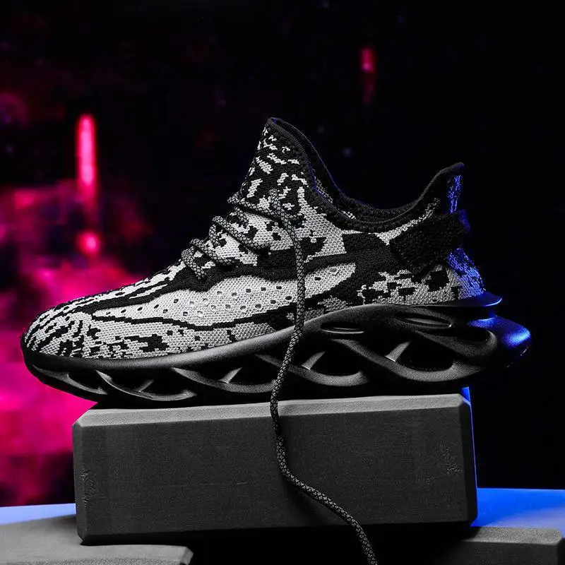 

Coconut Shoes Summer New Casual Sports Shoes Men's Luminous Korean Version of The Trend of Running Men's Shoes
