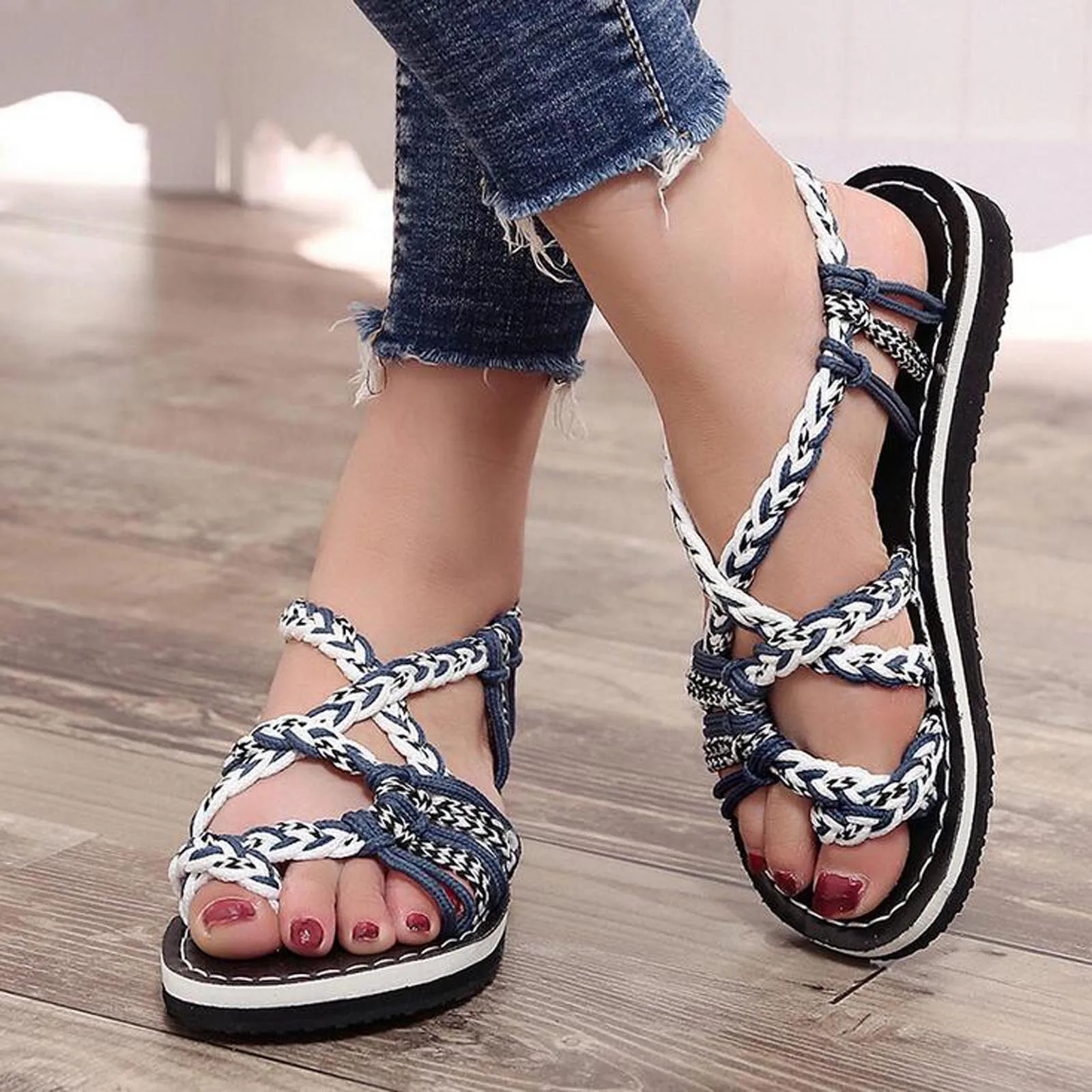 Сандалии женские с открытым носком босоножки на плоской подошве Нескользящие