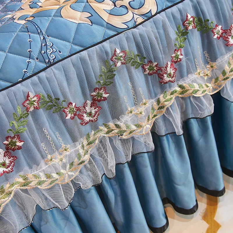 

Summer Satin Printed Lace Bedspread Double Queen Fitted Sheets King Quilted Floral Bedskirt with Pillowcase Bed Cover 3 pcs