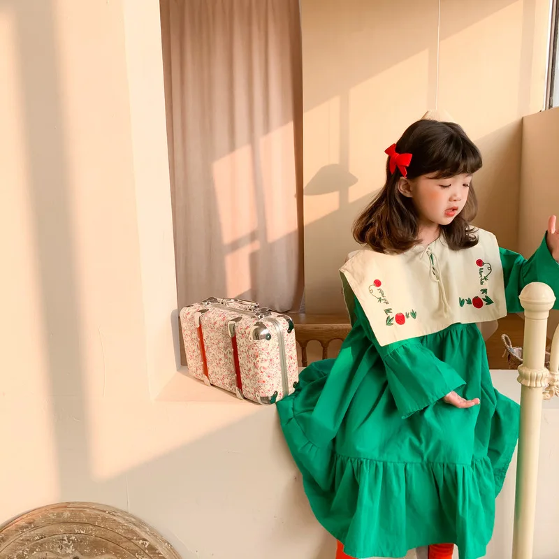 

2021 Spring and Autumn Embroidery Label Loose Long Dress for Kids Girls Cute Cotton Long Sleeve Princess Dresses Korean Style