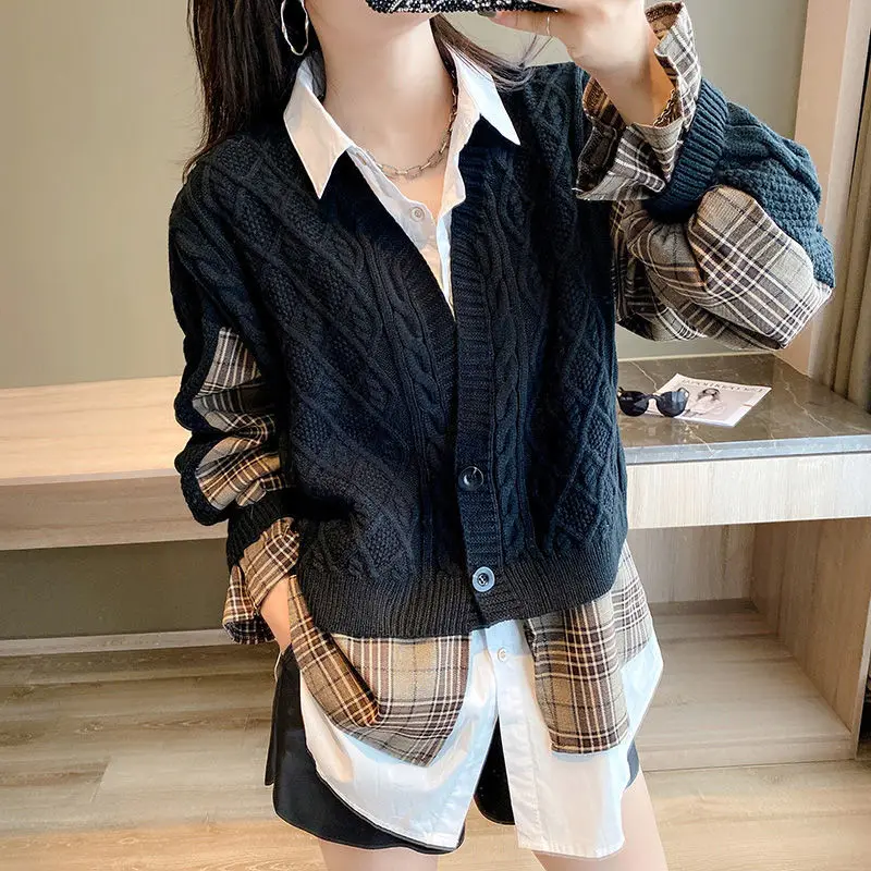 2021 autumn and winter new loose suit women's knitted cardigan sweater wear splicing shirt two-piece jacket fashion