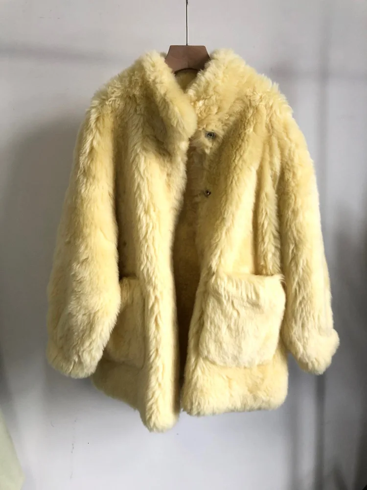DEAT 2020 Fashion Solid Color Fur Coat Female Winter Loose Sheep Shearing One Lamb Hair Warm Shirt PB919 |