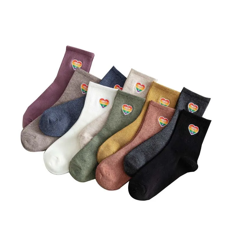 

[HEPOSCKONE]Funny Rainbow Heart Embroidery Socks Novelty Art Color Love Warm Women Socks Harajuku Skarpetki For Girl's Gifts