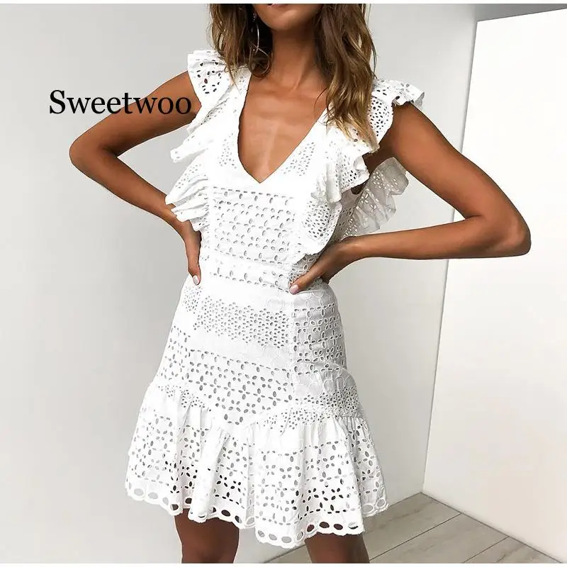 Женское ажурное мини-платье с цветочными оборками летнее Хлопковое платье
