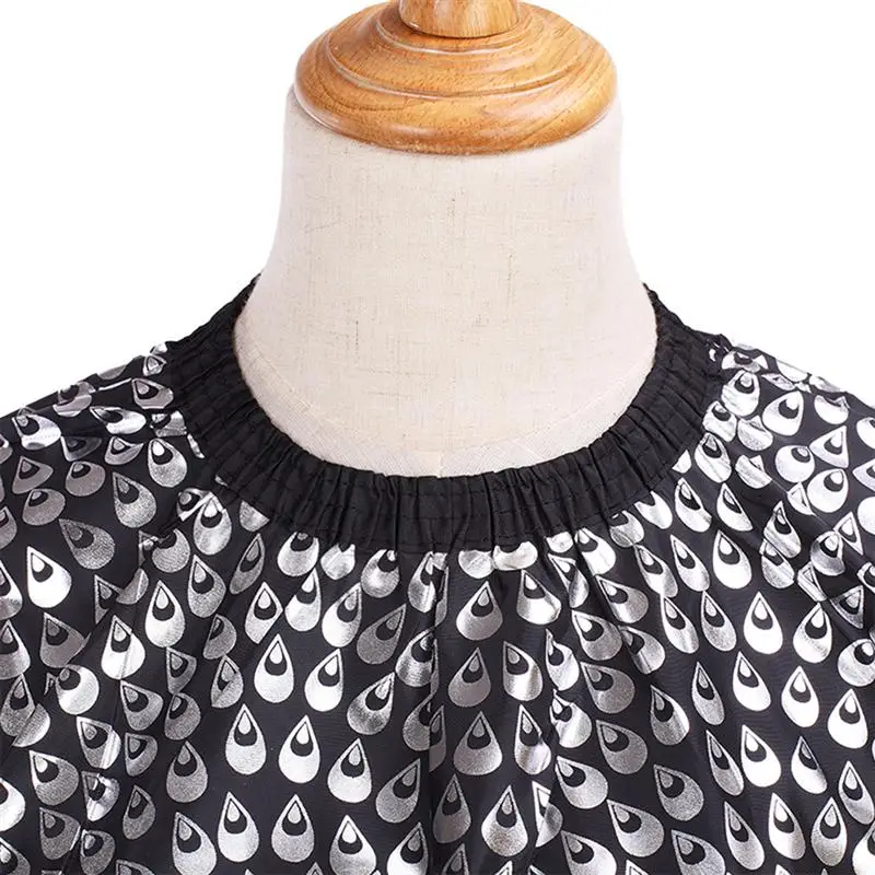 

Breathable Hairdressing Cape Waterproof Haircut Cape Hair Cutting Cloak Haircut Gown for Barber Shop (Black, Feather Pattern)