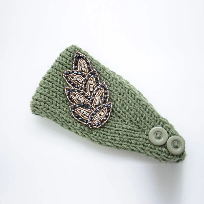 Женская зимняя однотонная вязаная повязка на голову со стразами теплый