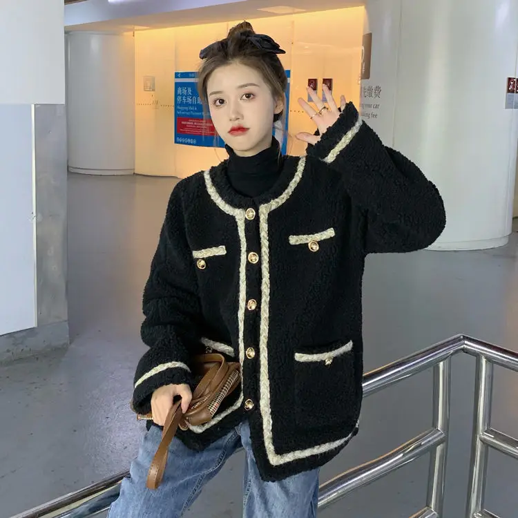 

Xiaoxiangfeng cashmere coat women's winter thickening versatile 2020 new hairy short cotton padded jacket Korean loose