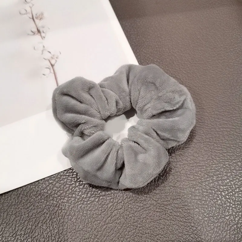 

Velvet Scrunchies Sweet Hair Accessories Plush Hair Rope Ponytail Holder Elastic Hair Bands Soft Furry Hair Ring Solid Color