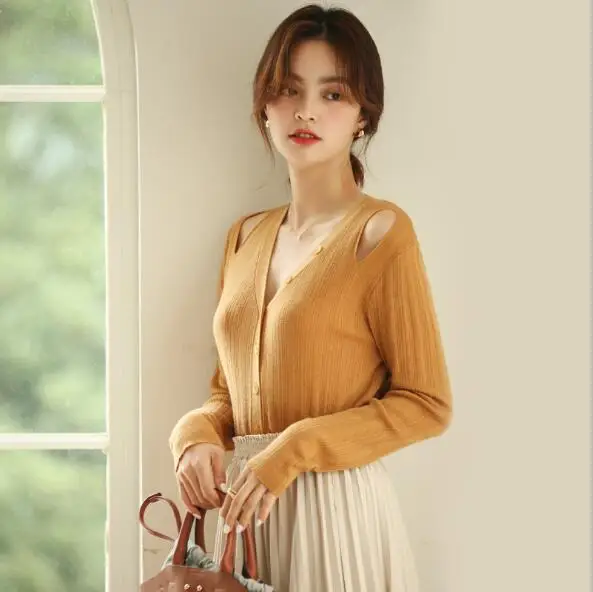 

Cultiseed Women V neck Sweaters Cardigan Coat Female Autumn Off the Shoulder Solid Color Long Sleeve Knitted Sweater Jacket Coat