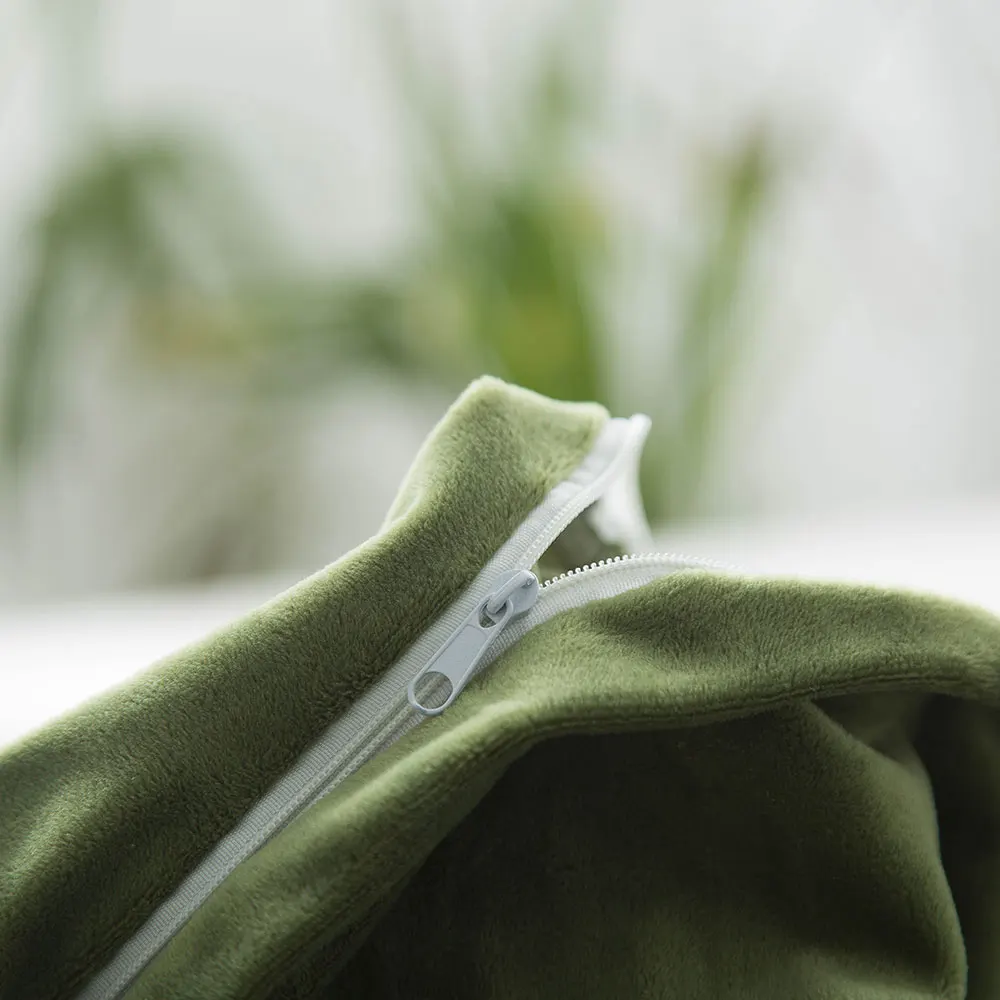 Многофункциональное бархатное теплое постельное одеяло однотонное Зеленое с