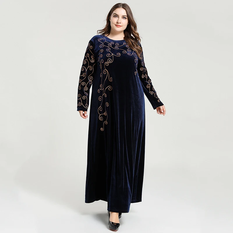 Элегантное богемное длинное платье с вышивкой темно синее повседневное