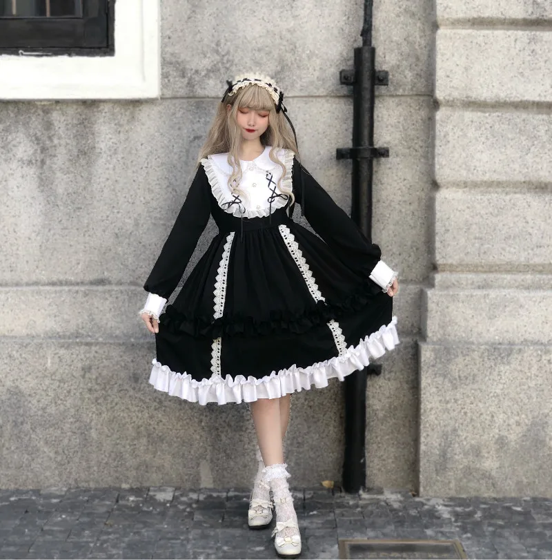 

Costumes & Accessories