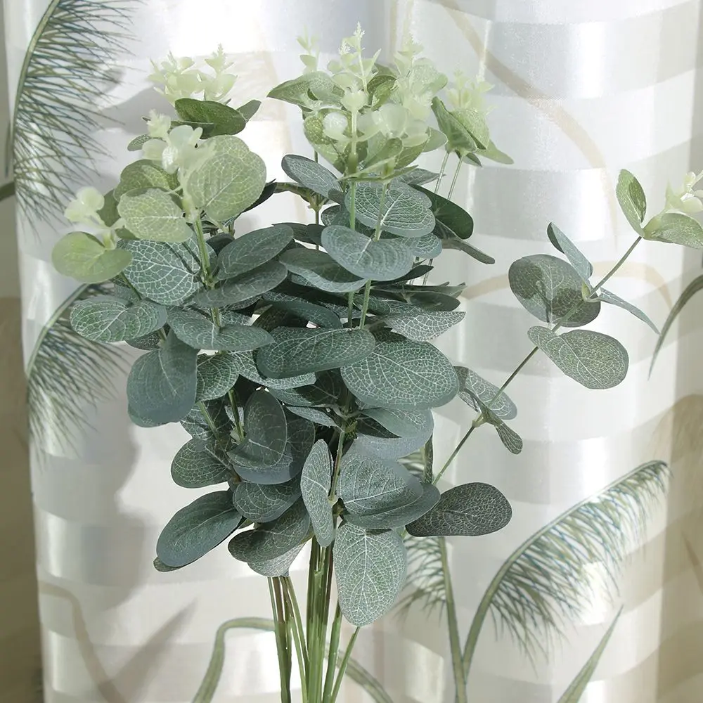 Ветка из искусственных листьев в стиле ретро зеленые шелковые листья эвкалипта