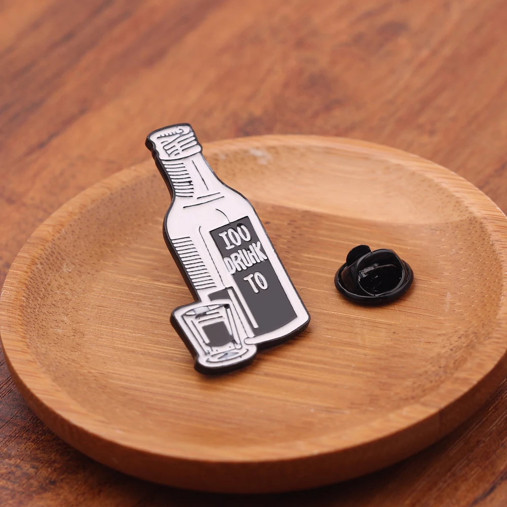 Милые мини Винные бокалы Dead Kennedys булавки для Винных Бокалов броши в виде бутылки