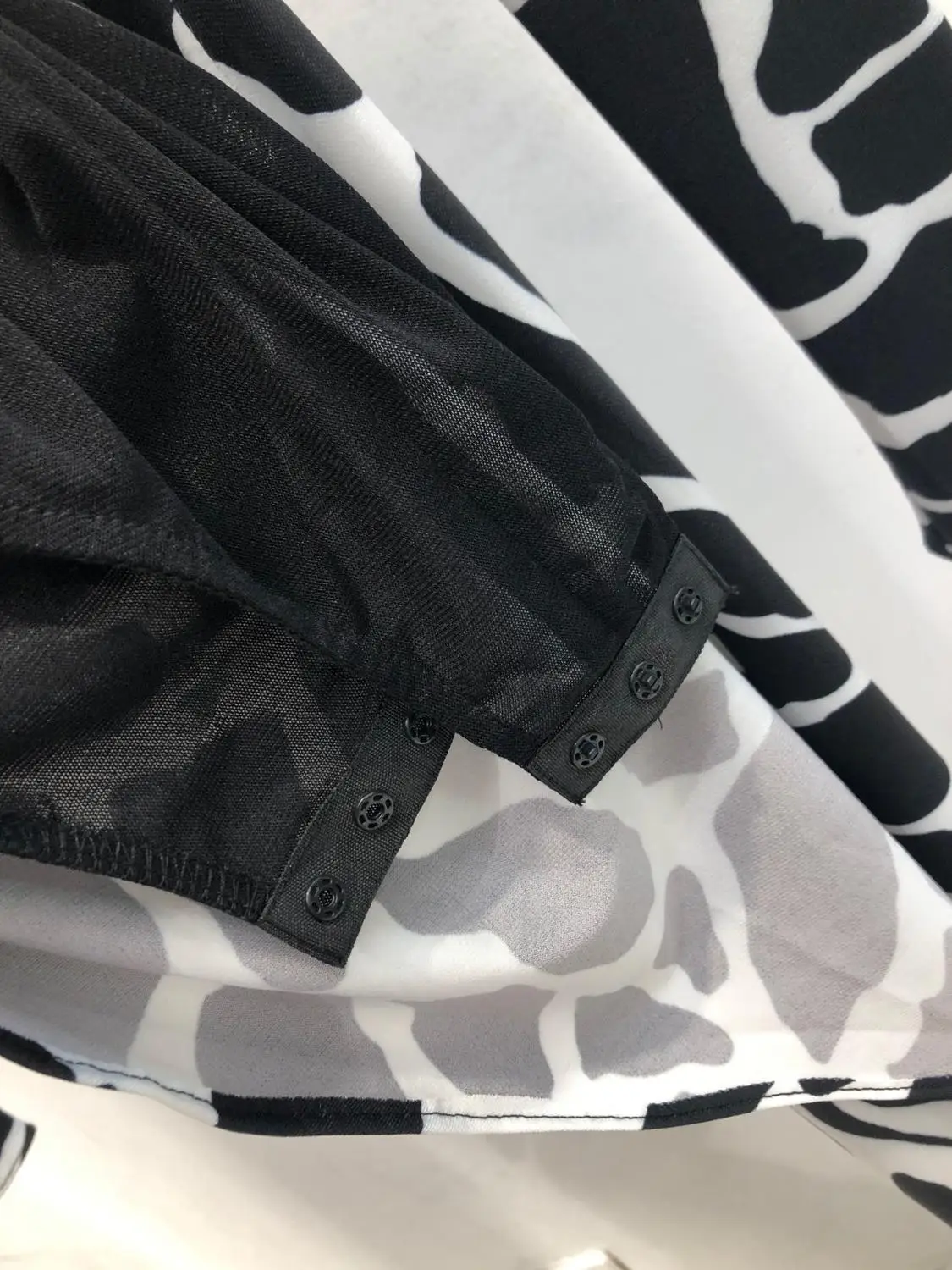 

!!! 11.25 Hot Sale Fashion Vintage Print Irregular Ruched Mini Women Temperament Sexy Slim Package Hip Dress