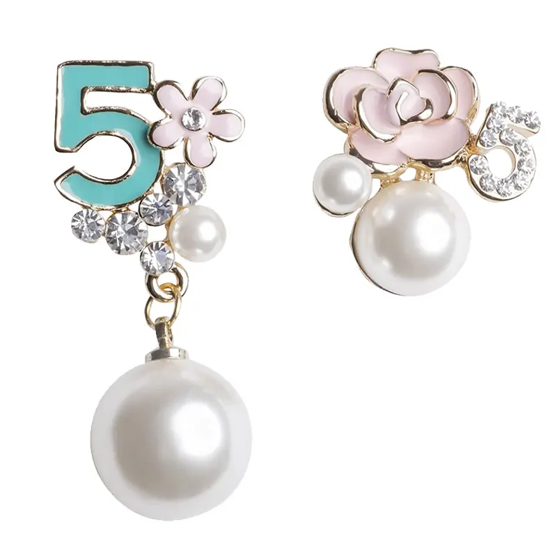Женские длинные серьги кисточки стразы с большим жемчугом и цифрой 5 в
