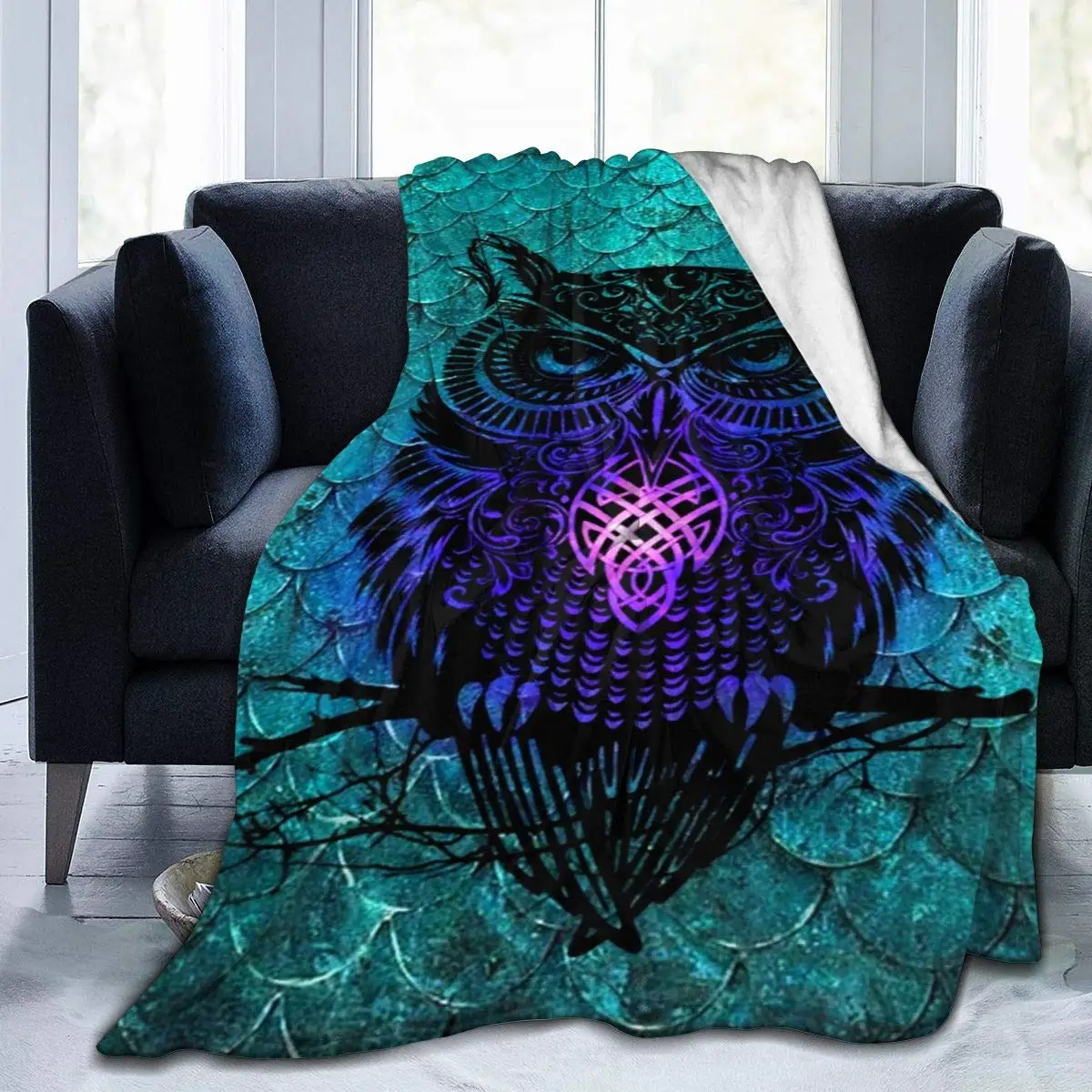 

Fish Scale Background Owl Blanket Flannel Ultra Throw Soft Lightweight Luxury Air Conditioner Quilt for Sofa Bedroom Office All