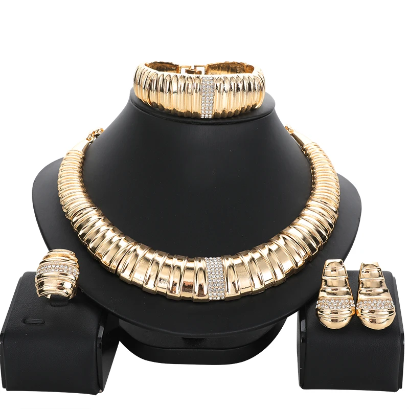 

2022 Hot Sale Brand New Italian Gold Jewelry Set Exquisite Large Style Necklace set Luxury Wedding Dinner Jewelry Set