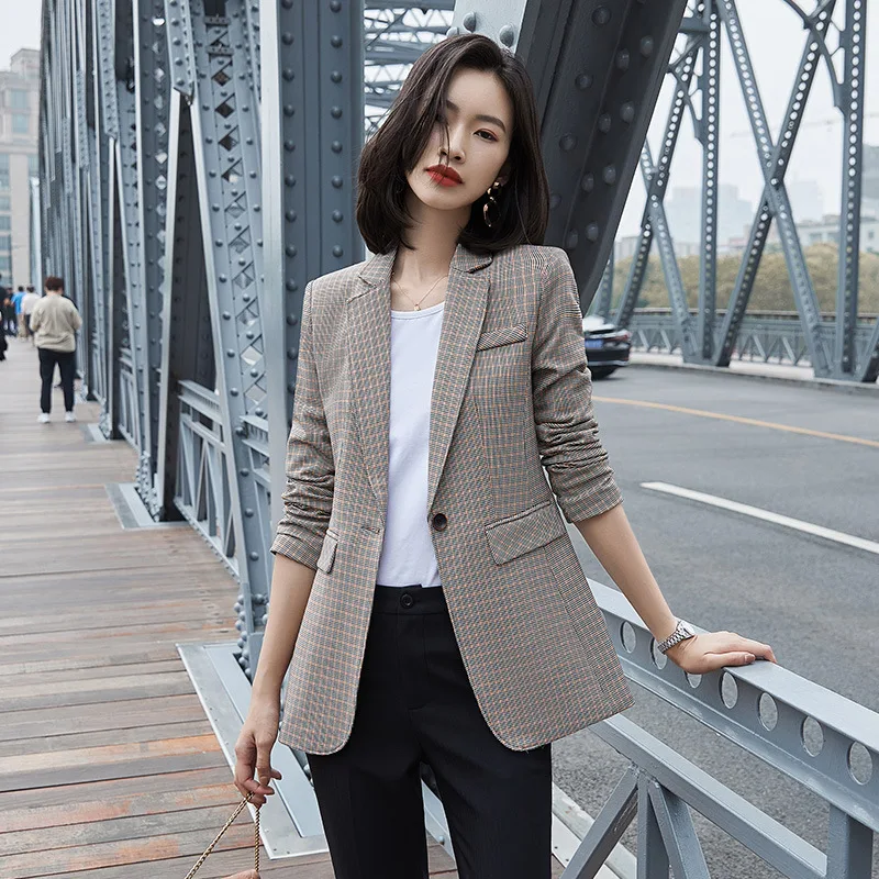 

The grid suit jacket is forked by the woman polyester double breasted regular blazers coat long-sleeve notched collar