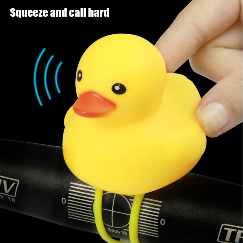 

Car Ornament Duck with Helmet Broken Wind Small Yellow Duck Road Bike Motor Helmet Riding Cycling Bicycle Accessories