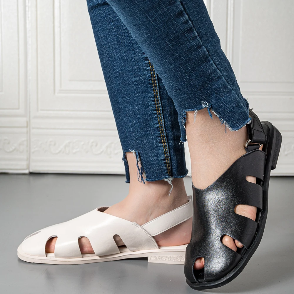 

2021 Summer Women Sandals Hollow out Slides slip on Beach Sandals Women's Shoes Fashion Sandals Leather shoes