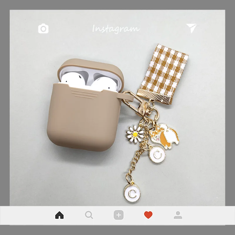 Силиконовый чехол для наушников Apple Airpods с подвеской в виде милой