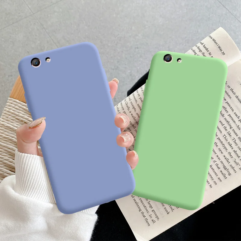 Чехол для телефона OPPO A57 из мягкого силикона TPU в простых макаронных цветах "Конфетный черный".